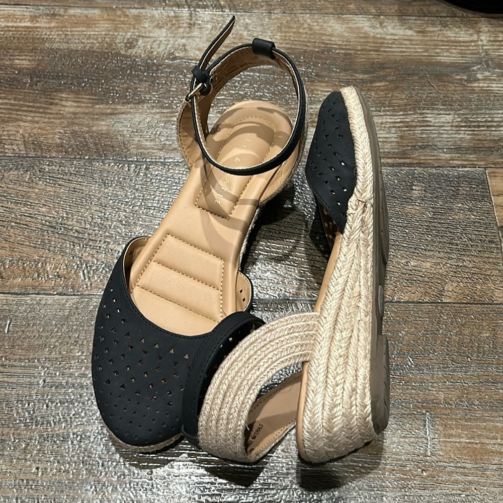Kellie & Kellie black Espadrilles